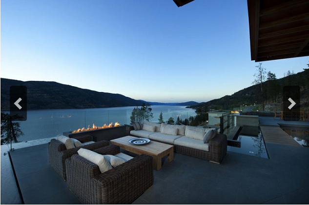 Luxury Terraces: 10 Outdoor Ideas With Fireplace ➤ To see more news about The Most Expensive Homes around the world visit us at www.themostexpensivehomes.com #mostexpensive #mostexpensivehomes #themostexpensivehomes @expensivehomes