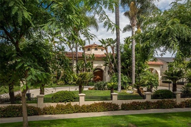 The 5 Most Expensive Homes for Sale in Beverly Hills Right Now ➤ To see more news about The Most Expensive Homes around the world visit us at www.themostexpensivehomes.com #mostexpensive #mostexpensivehomes #themostexpensivehomes @expensivehomes