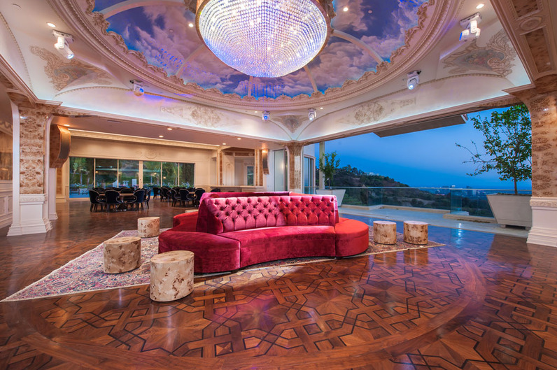 Take a Look Inside this Expensive Home in the US ➤ To see more news about The Most Expensive Homes around the world visit us at www.themostexpensivehomes.com #mostexpensive #mostexpensivehomes #themostexpensivehomes @expensivehomes