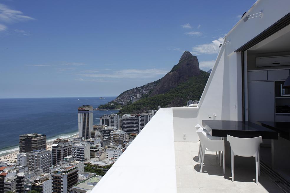 Rio de Janeiro: Ultra Luxury Real Estate in Brazil ➤ To see more news about The Most Expensive Homes around the world visit us at www.themostexpensivehomes.com #mostexpensive #mostexpensivehomes #themostexpensivehomes @expensivehomes