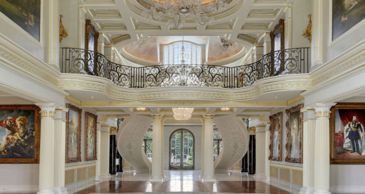 the-most-expensive-homes-alabama-mansion-inspired-by-versailles-4