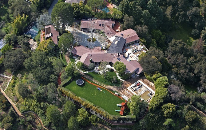celebrity-the-most-expensive-homes-Ben-Affleck-Jennifer-Garner
