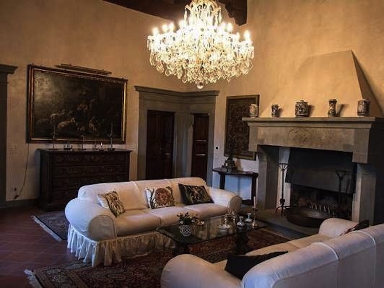 top-5-most-expensive-homes-to rent-around-the-world-italy-a-historic-villa-next-to-an-olive-grove-outside-florence