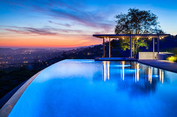 Get a Look Inside This California Home with Amazing 360-degree View ➤ To see more news about The Most Expensive Homes around the world visit us at www.themostexpensivehomes.com #mostexpensive #mostexpensivehomes #themostexpensivehomes @expensivehomes