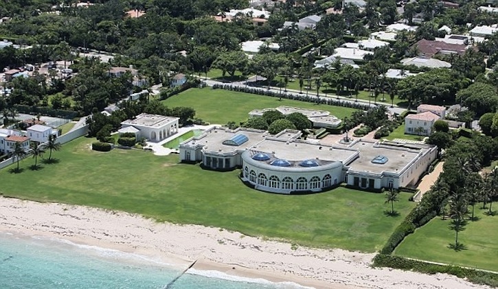 Meet 10 World’s Most Expensive Houses And Their Owners ➤ To see more news about The Most Expensive Homes around the world visit us at www.themostexpensivehomes.com #mostexpensive #mostexpensivehomes #themostexpensivehomes @expensivehomes