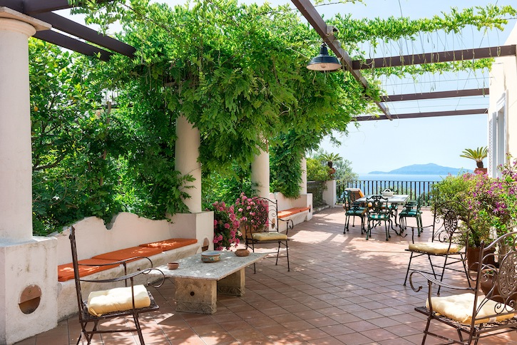 Luxury Real Estate: Villa Casa Tua, a Stunning Piece of Property ➤ To see more news about The Most Expensive Homes around the world visit us at www.themostexpensivehomes.com #mostexpensive #mostexpensivehomes #themostexpensivehomes @expensivehomes