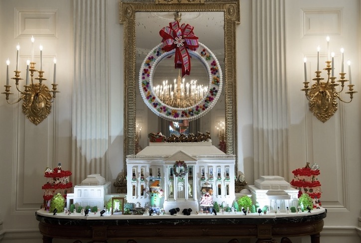 Check out the Obamas' Last White House Holiday Decorations ➤ To see more news about The Most Expensive Homes around the world visit us at www.themostexpensivehomes.com #mostexpensive #mostexpensivehomes #themostexpensivehomes @expensivehomes