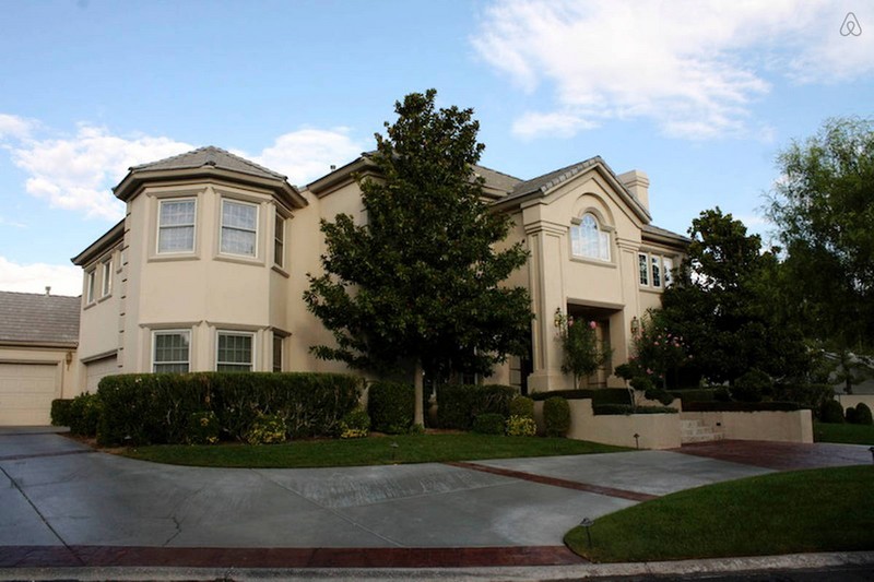 Explore the 52 Most Successful Airbnbs in the USA - LUXURY REAL ESTATE ➤ To see more news about The Most Expensive Homes around the world visit us at www.themostexpensivehomes.com #mostexpensive #mostexpensivehomes #themostexpensivehomes @expensivehomes