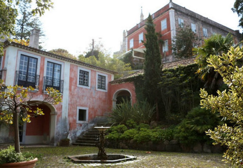 Madonna Buys 18th-century Palacete in Portugal - Celebrity Homes - MOST EXPENSIVE ITEMS ➤ To see more news about The Most Expensive Homes around the world visit us at www.themostexpensivehomes.com #mostexpensive #mostexpensivehomes #themostexpensivehomes @expensivehomes