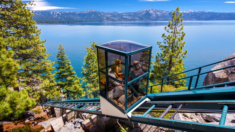 Crystal Pointe: the Ridiculously Amazing Real Estate on Lake Tahoe ➤ To see more news about The Most Expensive Homes around the world visit us at www.themostexpensivehomes.com #mostexpensive #mostexpensivehomes #themostexpensivehomes #luxuryrealestate @expensivehomes