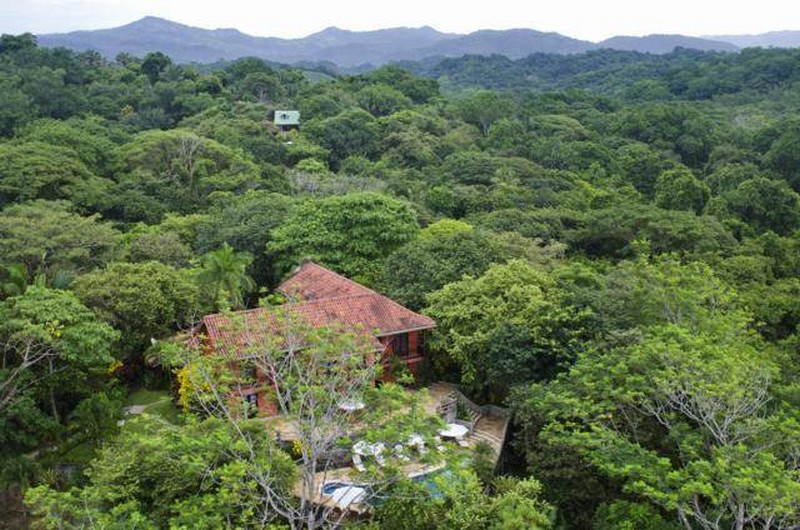 Mel Gibson’s Beachfront Retreat in Costa Rica is For Sale ➤ To see more news about The Most Expensive Homes around the world visit us at www.themostexpensivehomes.com #mostexpensive #mostexpensivehomes #themostexpensivehomes #celebrityhomes @expensivehomes