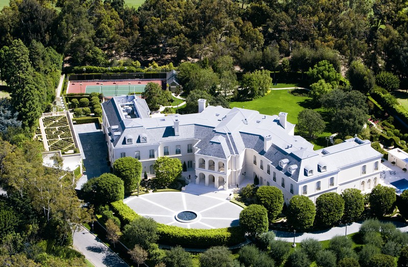 10+ America's Most Expensive Homes for Sale Right Now - Celebrity Homes - The Most Expensive Homes - Luxury Real Estate - Luxury Neighborhoods ➤ Explore The Most Expensive Homes around the world on our website! #mostexpensive #mostexpensivehomes #themostexpensivehomes #luxuryrealestate #luxuryneighborhoods #realestate #celebrityhomes @expensivehomes