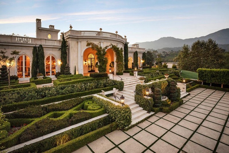 Tuscany Oaks Equestrian Estate Offers Mediterranean Lifestyle to Its Next Owners - Celebrity Homes - The Most Expensive Homes - Luxury Real Estate - Luxury Neighborhoods ➤ Explore The Most Expensive Homes around the world on our website! #mostexpensive #mostexpensivehomes #themostexpensivehomes #luxuryrealestate #luxuryneighborhoods #realestate #celebrityhomes @expensivehomes