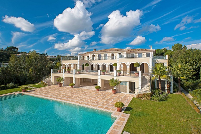 10 Most Luxury Real Estate for Sale in Europe - Luxury Neighborhoods - The Most Expensive Homes - Luxury Real Estate in Europe - Celebrity Homes ➤ Explore The Most Expensive Homes around the world on our website! #mostexpensive #mostexpensivehomes #themostexpensivehomes #luxuryrealestate #luxuryneighborhoods #realestate #celebrityhomes @expensivehomes
