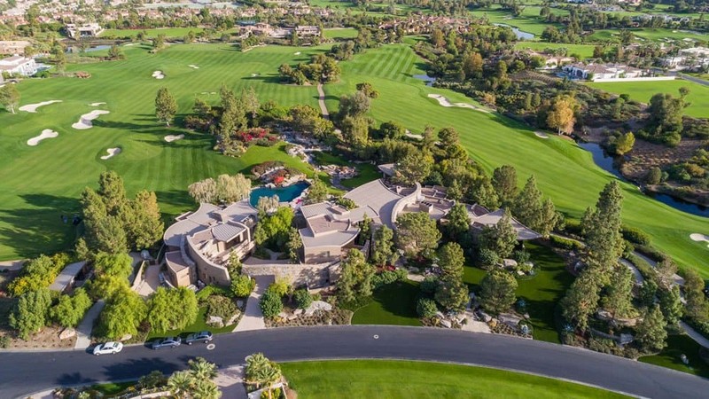 La Quinta Home: Superb Riverside County Luxury Real Estate is For Sale - The Most Expensive Homes - Luxury Neighborhoods - luxury homes - luxury properties - Celebrity Homes 2018 ➤ Explore The Most Expensive Homes around the world on our website! #mostexpensive #mostexpensivehomes #themostexpensivehomes #luxuryrealestate #luxuryneighborhoods #celebrityhomes @expensivehomes