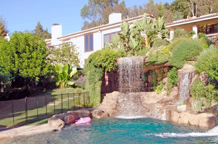 Meet 25 of the Msive Homes Owned by Celebrities 22