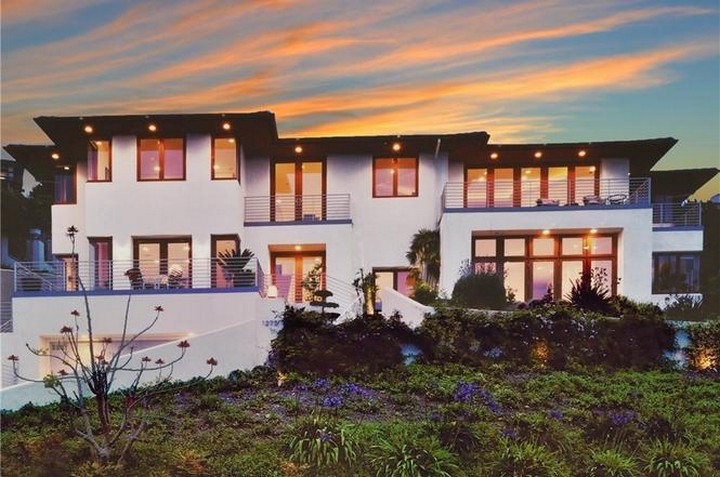 The Most Luxurious Home Inspired by Frank Lloyd Wright's Architecture 5