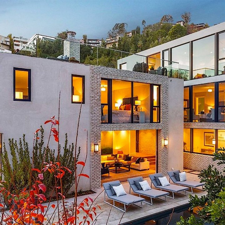 Be Amazed by the Many Luxury Homes of the Kardashian-Jenner Family 5