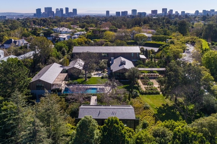 Top 10 Most Expensive Homes Currently for Sale in Los Angeles 6