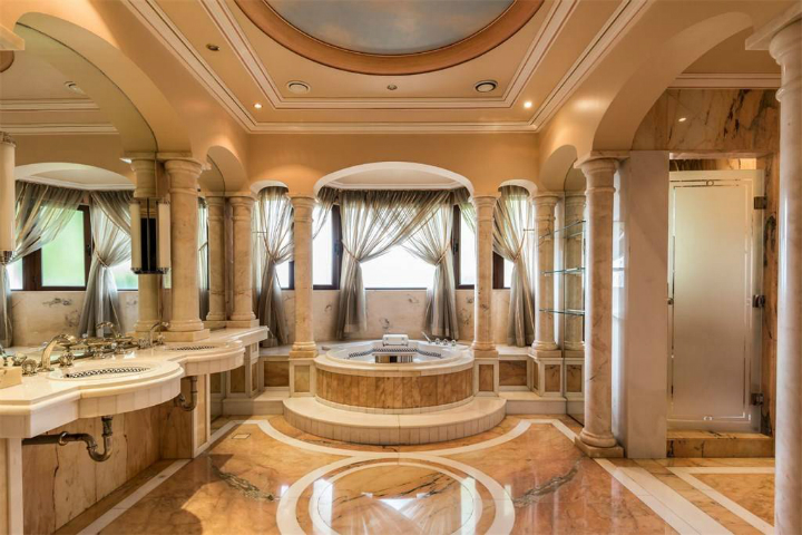 A Dazzling and Bespoke Emirates Hills Villa Hits the Market for $34M (4)