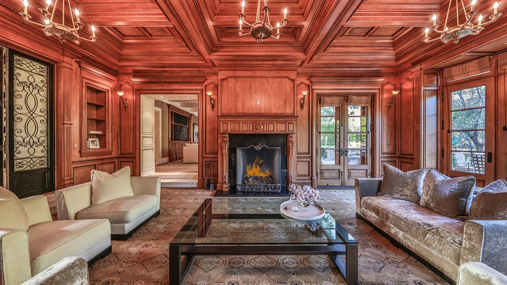 Jimmy Stewart's Former Los Angeles Residence Hits Market for $47.9M 1