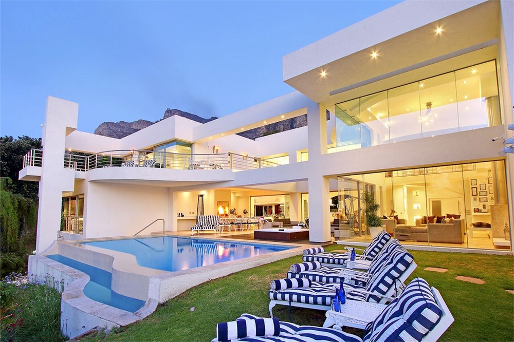 Discover Cape Town's Most Expensive Rentals for a Grand Holiday Season 1