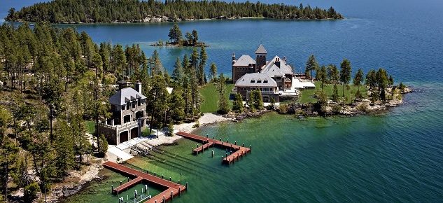 A Mansion on a Private Island: Shelter Island Estate in Montana