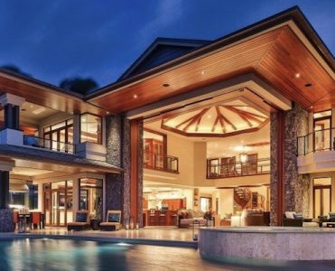 Meet 10 World’s Most Expensive Homes And Their Owners ➤ To see more news about The Most Expensive Homes around the world visit us at www.themostexpensivehomes.com #mostexpensive #mostexpensivehomes #themostexpensivehomes @expensivehomes