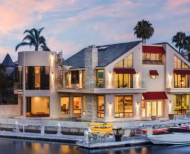 TOP 5 Most Expensive Airbnb Rentals in the USA ➤ To see more news about The Most Expensive Homes around the world visit us at www.themostexpensivehomes.com #mostexpensive #mostexpensivehomes #themostexpensivehomes @expensivehomes