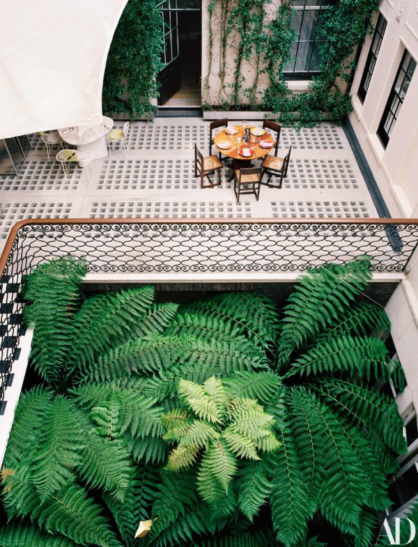 Magnificent Outdoor Projects From Top Interior Designers | The Most ...