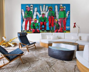 Be Dazzled By Luxurious Living Designs