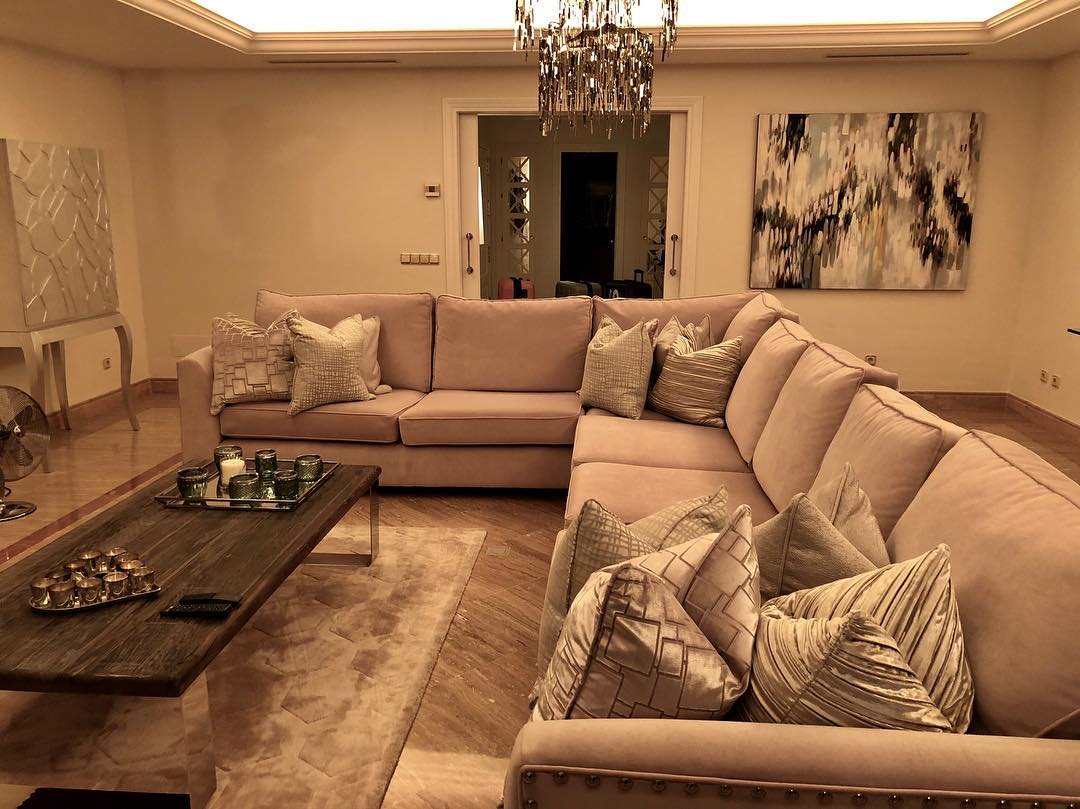 Home Chic Home: Elevating Interior Design to New Heights