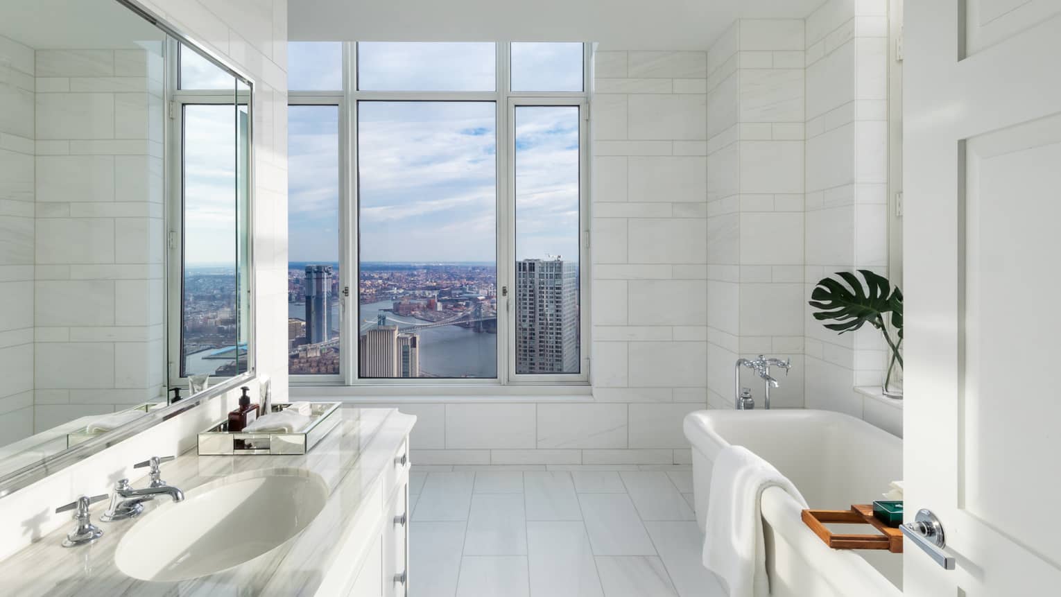 Picture of FOUR SEASONS PRIVATE RESIDENCES DOWNTOWN: BRANDED LUXURY IN NEW YORK ...