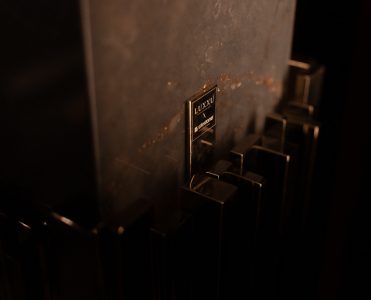 Empire Clock: Introducing the Most Exquisite Item for Luxury Interiors