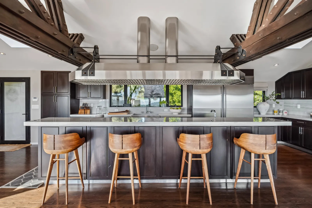 Celebrity Homes: Chris Evans Sells His Glorious Hollywood Hills Estate