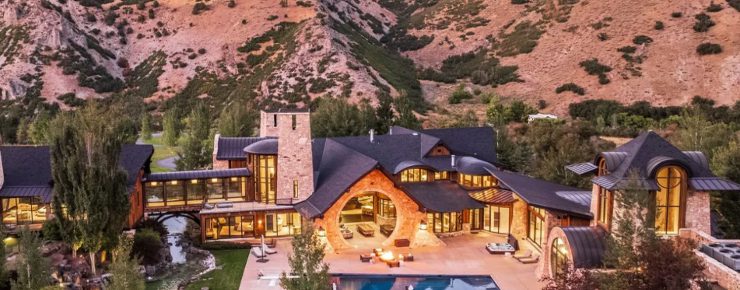 This Is the Real Estate for You If You Love The Lord of the Rings
